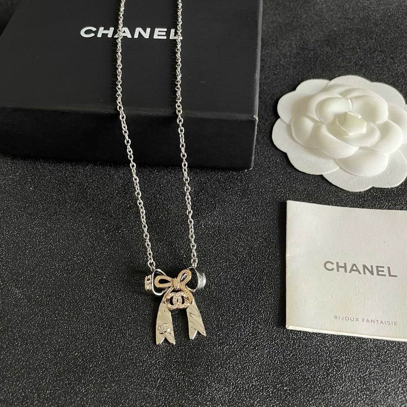 Chanel Necklace 07yxs103